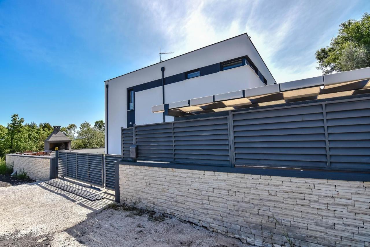 Villa Evoque - Adriatic Luxury Villas Zadar Bagian luar foto